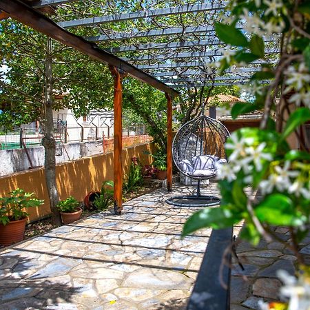 Willa La Casa De Vacation Lafkos Zewnętrze zdjęcie